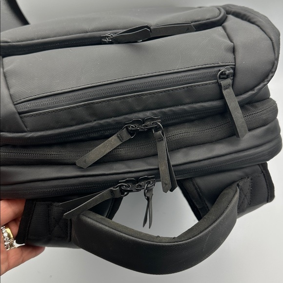 Nomatic Travel Pack Backpack 19”x12” - Picture 14 of 16